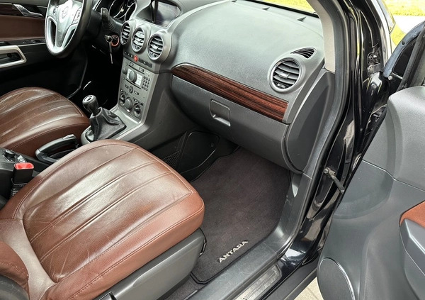 Opel Antara cena 24800 przebieg: 211000, rok produkcji 2010 z Ciechanów małe 121